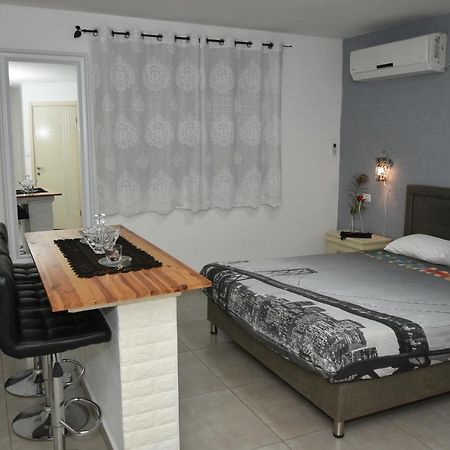 Sweet Dreams Apartment Tiberias Exteriör bild