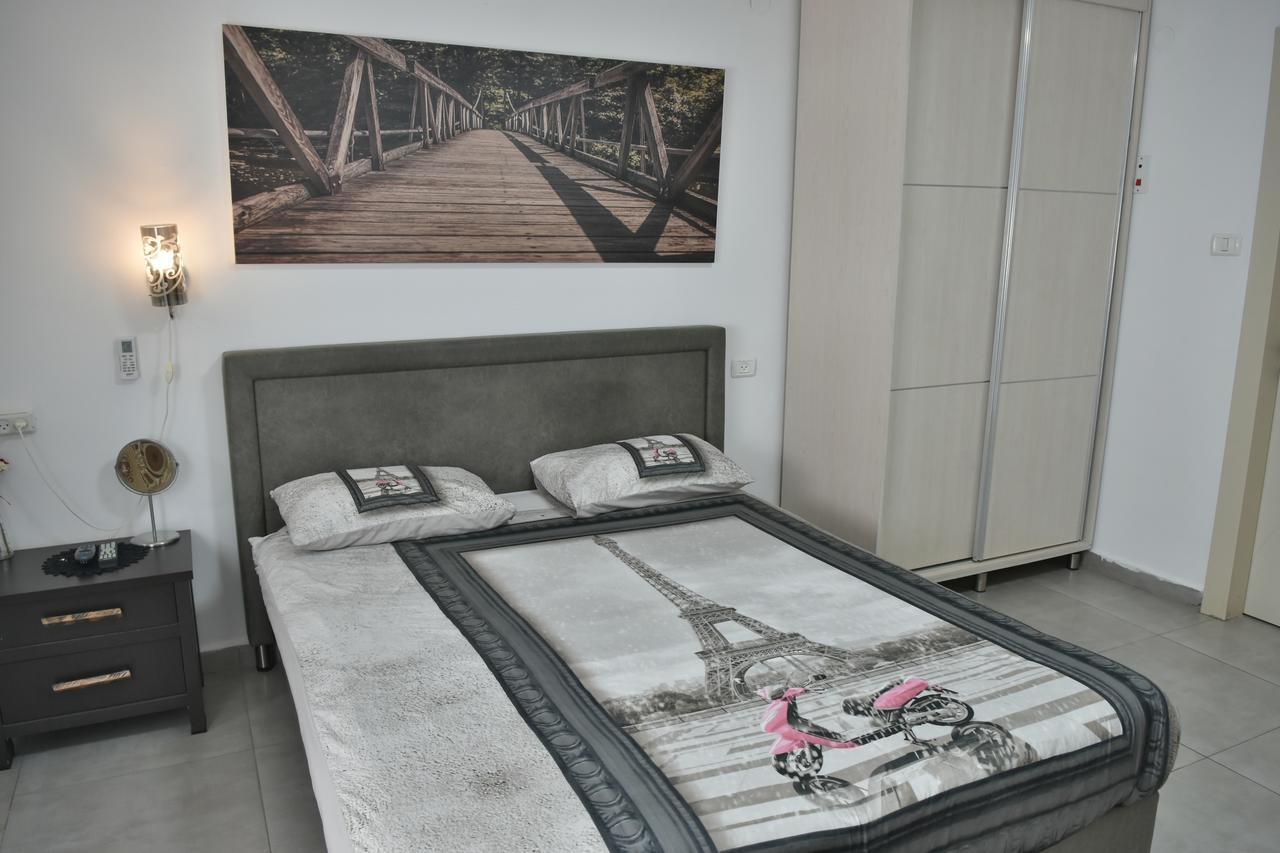 Sweet Dreams Apartment Tiberias Exteriör bild